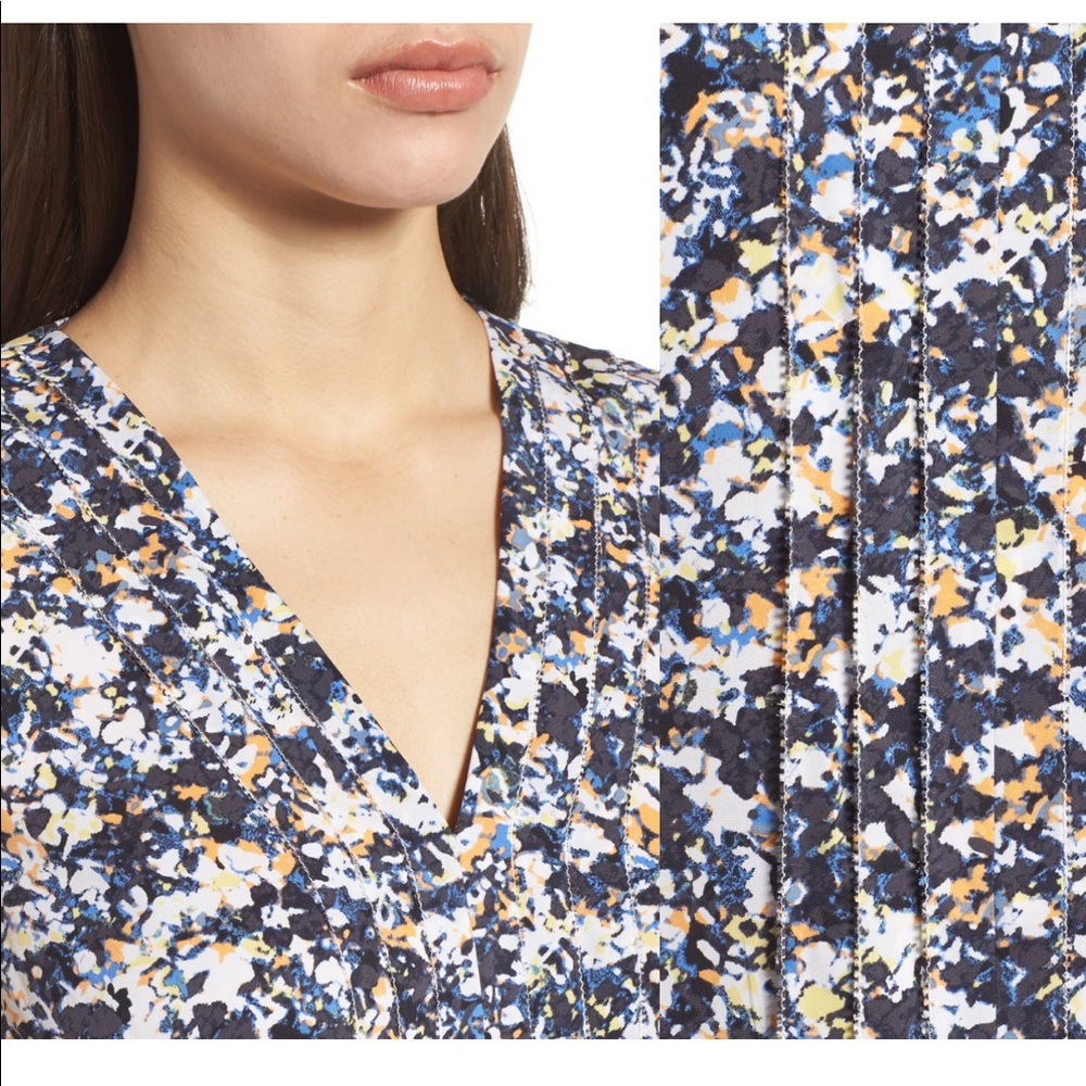 Flowered Blouse - image 5